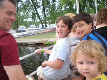 Build Your Own Electric Boat Motor 60, Tom Sawyer Excursion Boat Lake Ozark Age, Racing Yacht Builders Off